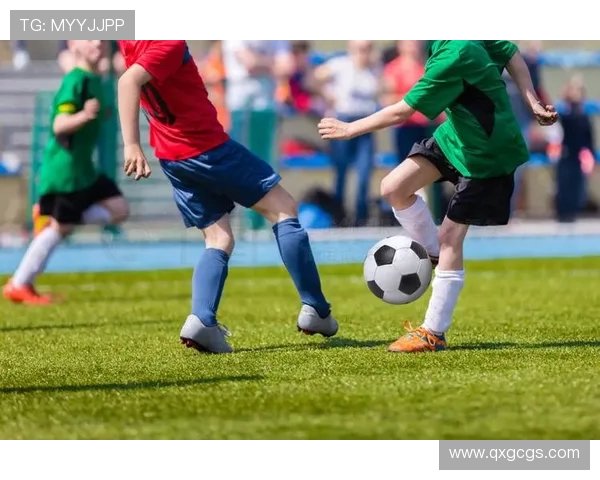 堪萨斯队与亚特联的激烈对决展现足球魅力与团队精神的巅峰之战